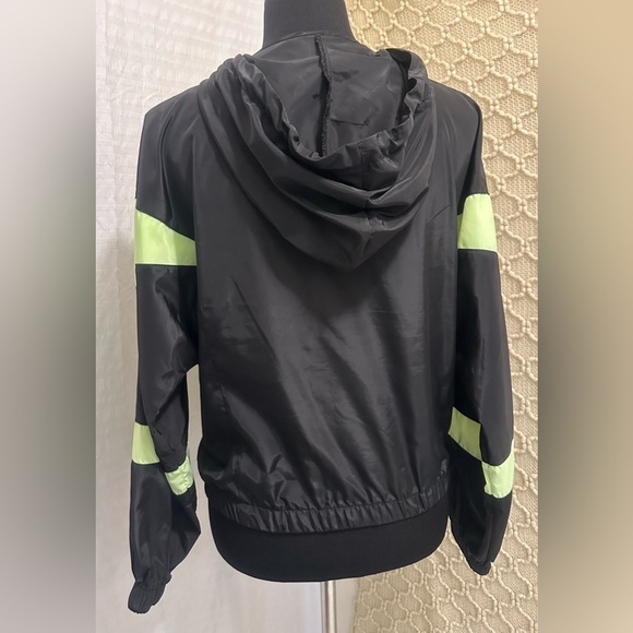 No Boundaries Windbreaker Jacket Size M - Picture 3 of 6